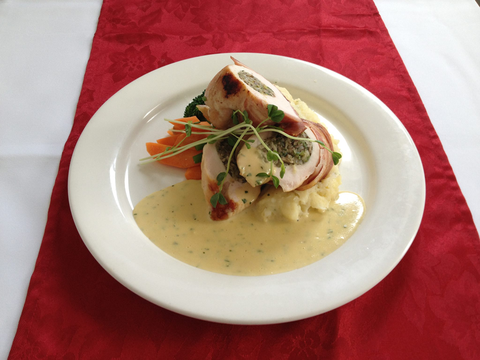 Raffles Hotel - Sunshine Coast Tourism 3