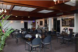 Winnellie Hotel Motel - Sunshine Coast Tourism 17