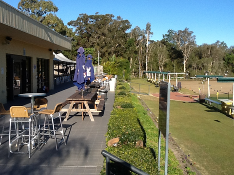 Tea Gardens Country Club & Motel - Sunshine Coast Tourism 15