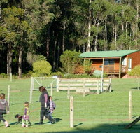 Diamond Forest Cottages Farmstay - Sunshine Coast Tourism