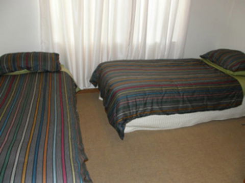 Adair Apartment - Holiday Sunshine Coast 9