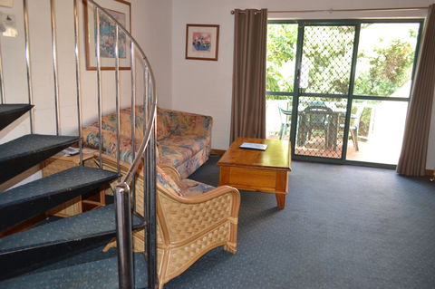 Cottesloe Beach Chalets - Sunshine Coast Tourism 5