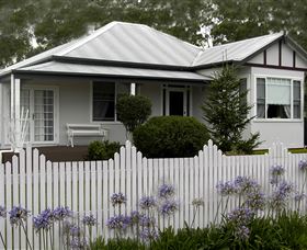 Addlestone House Bed & Breakfast - Holiday Sunshine Coast 1