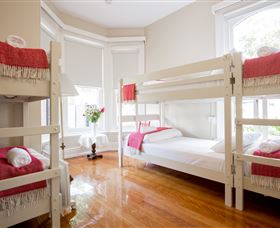 Montacute Boutique Bunkhouse - Sunshine Coast Tourism 1