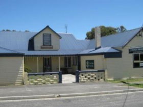 Gladstone TAS Sunshine Coast Tourism