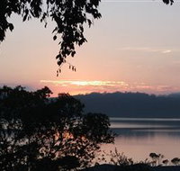 Beauty Point Cottages - Sunshine Coast Tourism