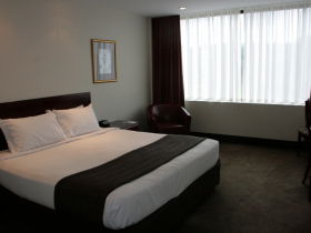 Fountainside Hotel - Sunshine Coast Tourism 1
