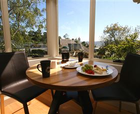 Topiary Haven - Sunshine Coast Tourism 3