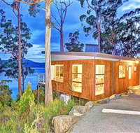 Stewarts Bay Lodge - Sunshine Coast Tourism