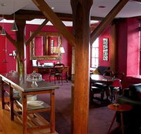 Sullivans Cove Apartments - Admiral's Suite - Sunshine Coast Tourism