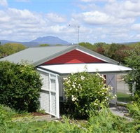 Westbury Brook Cottage - Sunshine Coast Tourism