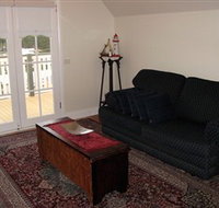 Iron Pot Cottage - Sunshine Coast Tourism