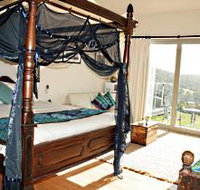 Arjuna Ridge Retreat - Sunshine Coast Tourism