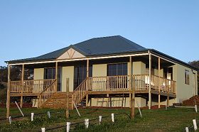 Richmond Valley Retreat - Sunshine Coast Tourism 0