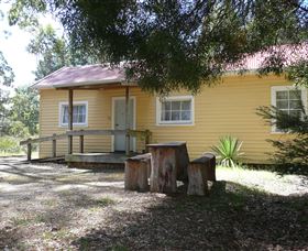 Taranna Cottages & Self-contained Campers - Sunshine Coast Tourism 3