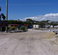 Arthur River Cabin Park - Sunshine Coast Tourism