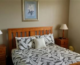 Villas On Que - Holiday Sunshine Coast 0