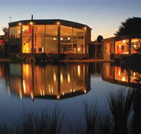 Eagles Nest Retreat - Sunshine Coast Tourism