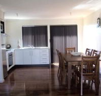 Glenaire Apartments - Sunshine Coast Tourism