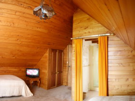 Nietta TAS Holiday Sunshine Coast