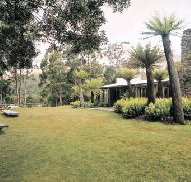 Tullah Lakeside Lodge - Sunshine Coast Tourism