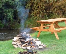 Mole Creek Caravan & Camping Ground - Holiday Sunshine Coast 0