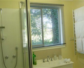 River Walk Bed And Breakfast - Sunshine Coast Tourism 2