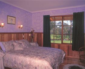 Platypus Park Country Retreat - Sunshine Coast Tourism 3