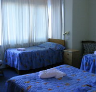 Lords Hotel - Sunshine Coast Tourism