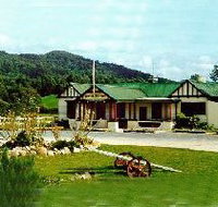 Pub in the Paddock - Sunshine Coast Tourism