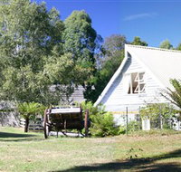 Hide-Away Cottage Retreat - Holiday Sunshine Coast