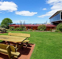 Wellers Inn - Holiday Sunshine Coast