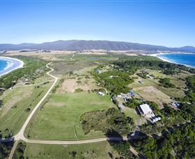 Seymour Waves - Sunshine Coast Tourism 2