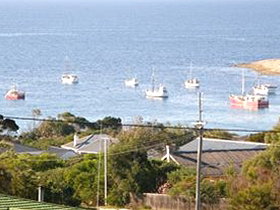 Seaview Holiday Park - Sunshine Coast Tourism 0