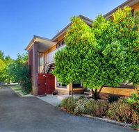 Lake Wendouree Luxury Apartments - Sunshine Coast Tourism