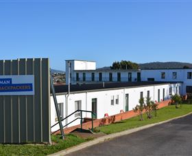 Tasman Backpackers - Sunshine Coast Tourism 0