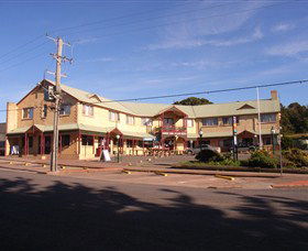 KI Handling Services Pty Ltd - King Island Hotel - Holiday Sunshine Coast 0