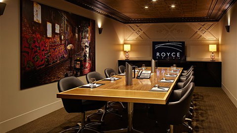 Royce Hotel - Sunshine Coast Tourism 6
