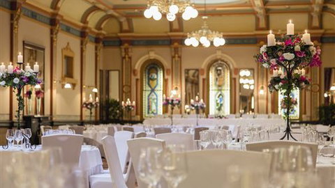 The Hotel Windsor - Sunshine Coast Tourism 5