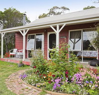 Freshwater Creek Cottages - Sunshine Coast Tourism