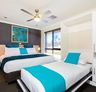 Howlong Country Golf Club  Motel - Sunshine Coast Tourism