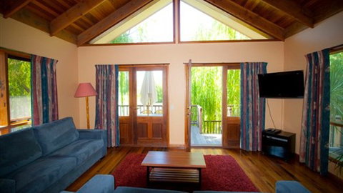 Perricoota Vines Retreat Echuca Moama - Sunshine Coast Tourism 2