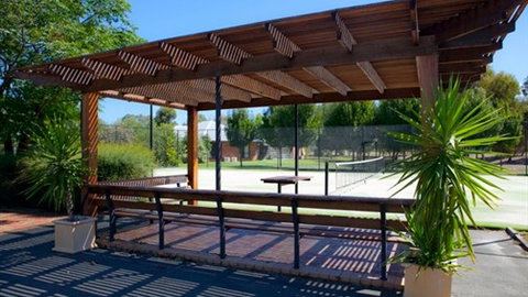 Perricoota Vines Retreat Echuca Moama - Sunshine Coast Tourism 5