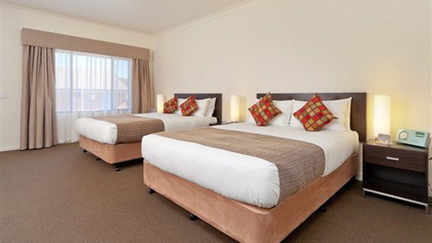 Comfort Inn & Suites Blazing Stump - Sunshine Coast Tourism 3
