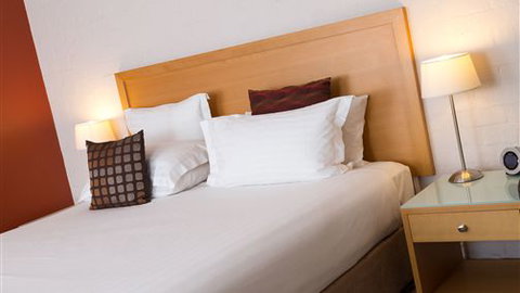 Comfort Inn & Suites Blazing Stump - Sunshine Coast Tourism 4