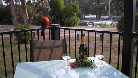 Edgewater Terraces At Metung - Sunshine Coast Tourism 3