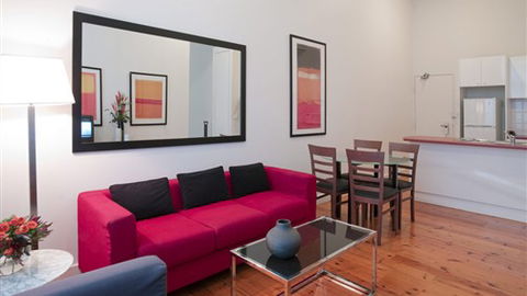 Adina Apartment Hotel Melbourne, Flinders Street - Holiday Sunshine Coast 1
