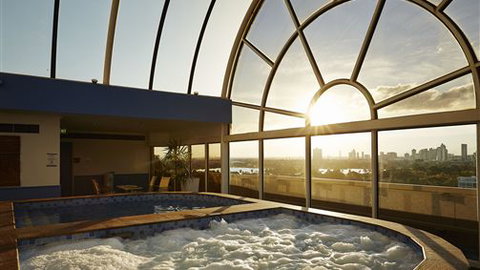 Melbourne Parkview Hotel - Sunshine Coast Tourism 0