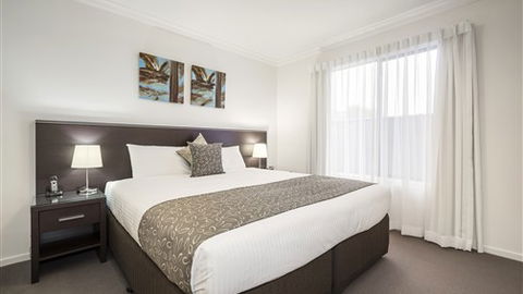 Quest Sale Serviced Apartments - Sunshine Coast Tourism 1