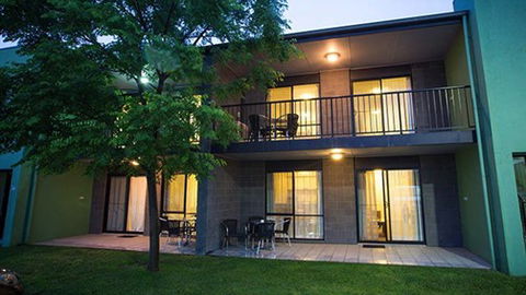 Quest Sale Serviced Apartments - Sunshine Coast Tourism 6